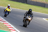 brands-hatch-photographs;brands-no-limits-trackday;cadwell-trackday-photographs;enduro-digital-images;event-digital-images;eventdigitalimages;no-limits-trackdays;peter-wileman-photography;racing-digital-images;trackday-digital-images;trackday-photos